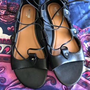 lace up black sandals
